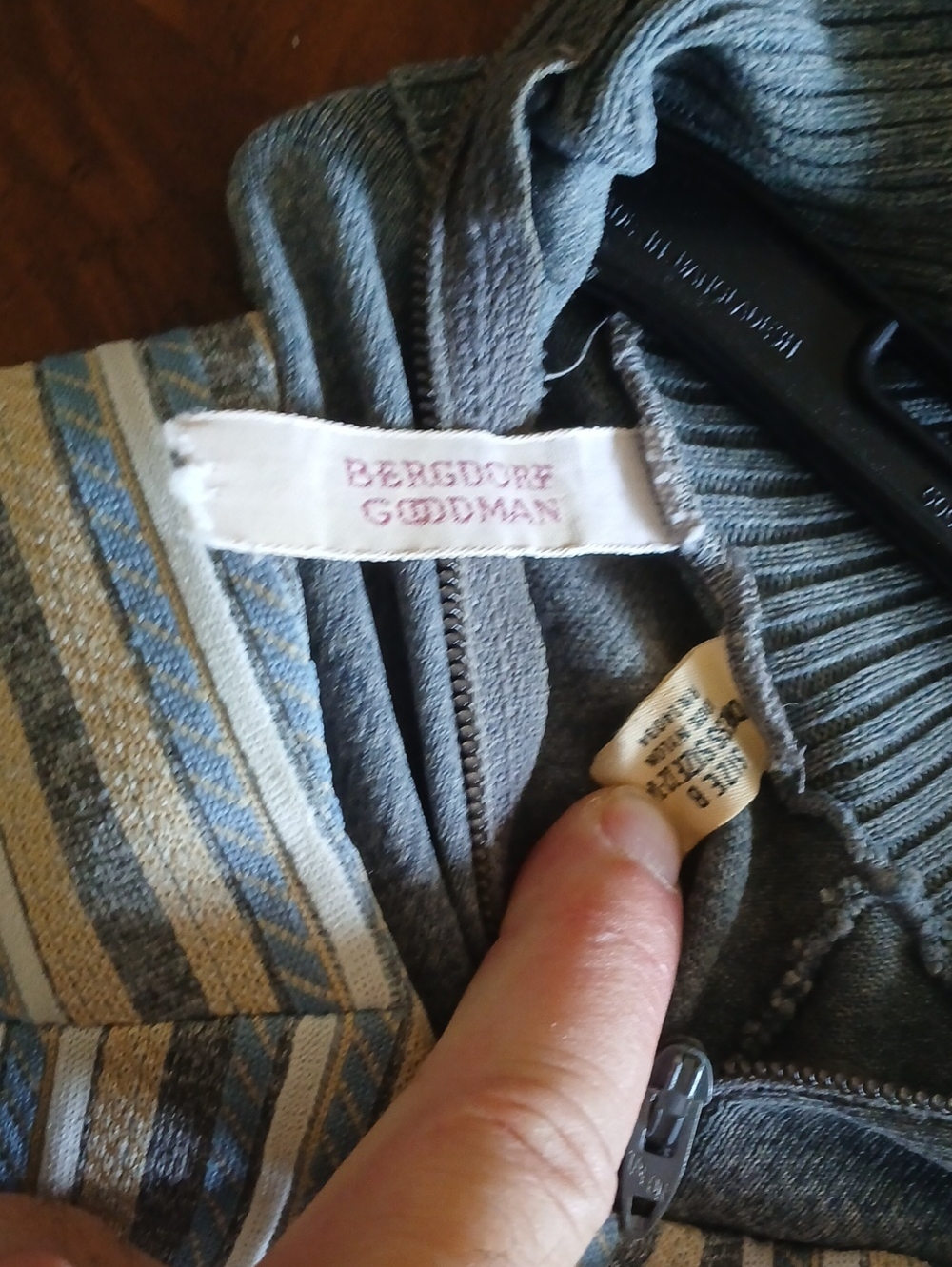 Bergdorf Goodman Women's Gray Snap Crotch Dickie With Homemade Smock